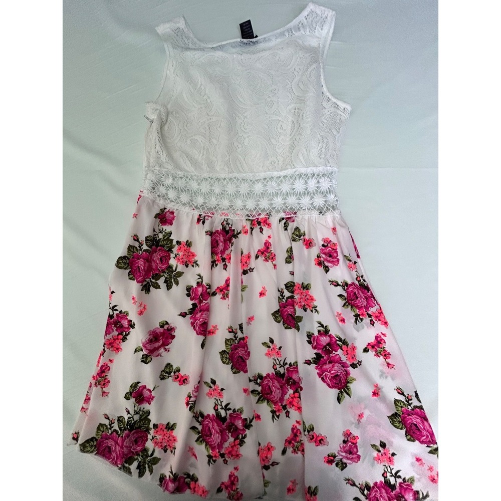 Rue 21 fit flare dress lace floral cottage core romance whimsy girly delicate Lg